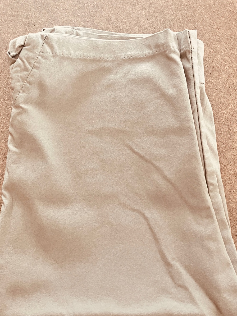Lee Women's Capris in Light Tan